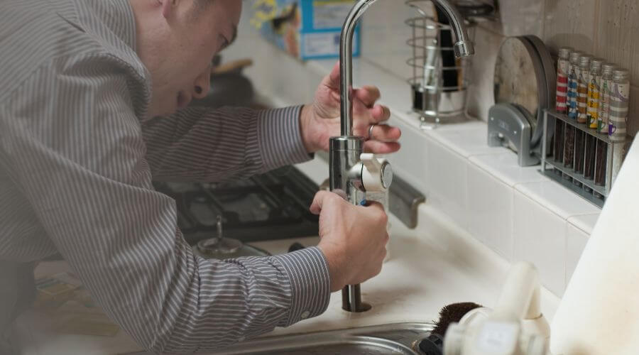 Professional sink repair in Bonnerdale, AR